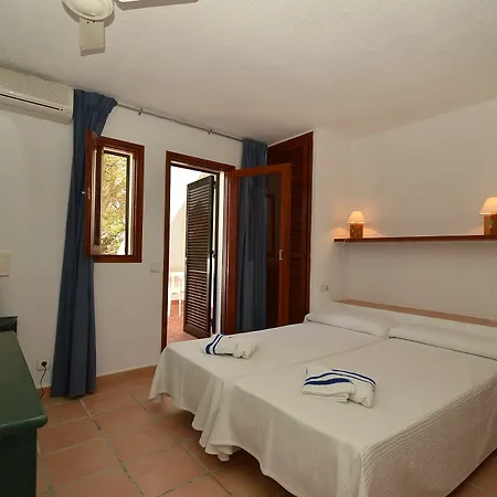Club Cala Azul Hotel Cala Llena
