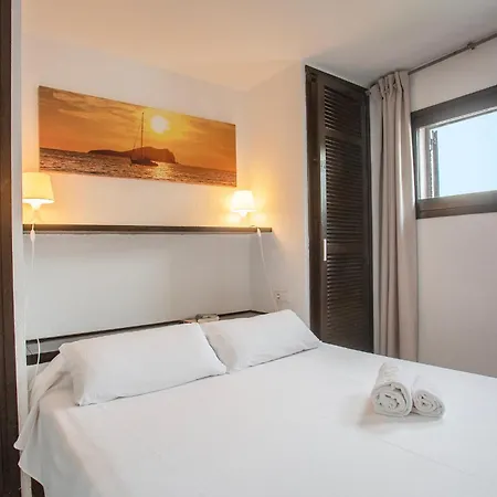 Club Cala Azul Hotel 3*